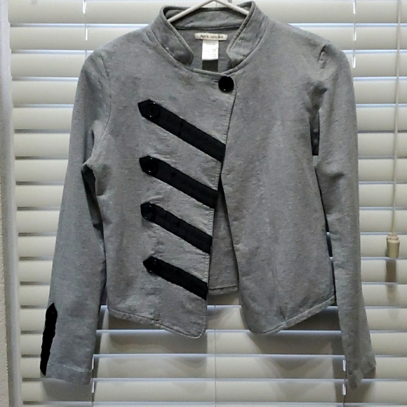 Jacket - Picture 1 of 2